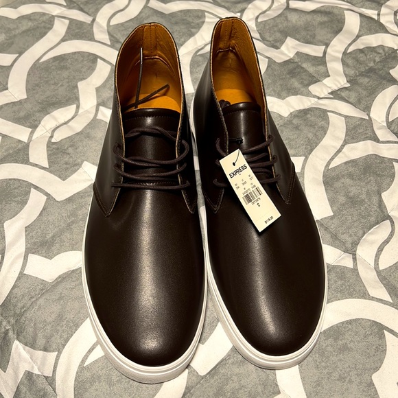 EXPRESS CHUKKA SNEAKERS - Picture 3 of 7